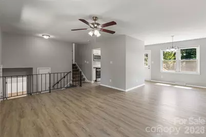 7100 Covecreek Drive, Charlotte, NC 28215 - Photo 6