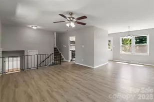 7100 Cove Creek Dr, Charlotte, NC 28215 - Photo 6