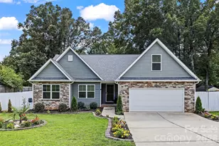 4049 Fincher Rd, Matthews, NC 28104 - Photo 1
