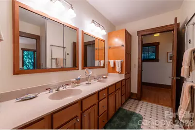 86 Forest Ridge Road E, Burnsville, NC 28714 - Photo 20