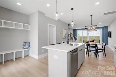246 Freeland Lane, Charlotte, NC 28217 - Photo 4