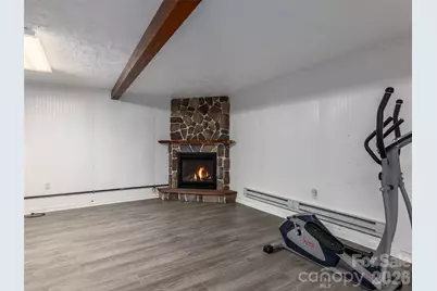 921 Indian Hill Road, Hendersonville, NC 28791 - Photo 20