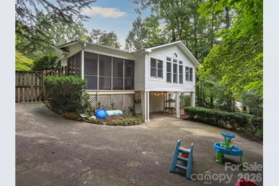 921 Indian Hill Road, Hendersonville, NC 28791 - Photo 26