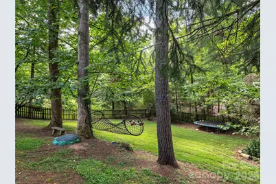921 Indian Hill Road, Hendersonville, NC 28791 - Photo 28