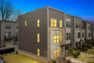 563 Nantahala Dr, Charlotte, NC 28211 - Photo 1