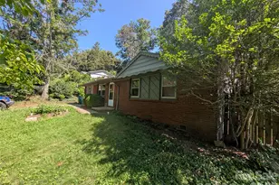 202 Melody Cir, Swannanoa, NC 28778 - Photo 2