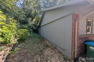 202 Melody Cir, Swannanoa, NC 28778 - Photo 32