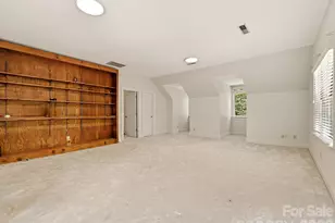 7019 Whitemarsh Ct, Charlotte, NC 28210 - Photo 36