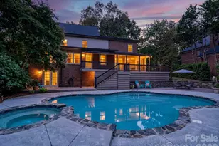 7019 Whitemarsh Ct, Charlotte, NC 28210 - Photo 2