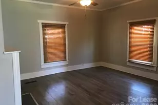 213 W King St, Kings Mountain, NC 28086 - Photo 2