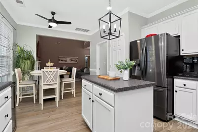 13012 Neely Glen Drive, Charlotte, NC 28278 - Photo 8