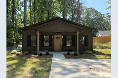 204 E Poplar Street, Stanley, NC 28164 - Photo 2