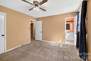 304 Hickory Ln, Salisbury, NC 28147 - Photo 16