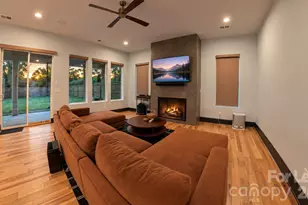 1241 Pegram St, Charlotte, NC 28205 - Photo 10