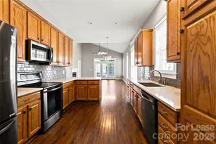 14035 Bankside Dr, Huntersville, NC 28078 - Photo 10