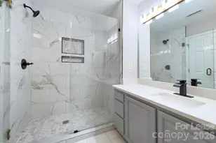 210 S Cedar St, Charlotte, NC 28202 - Photo 18
