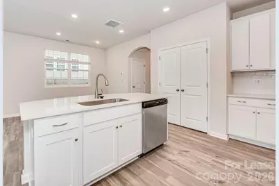 [Address not provided], Charlotte, NC 28273 - Photo 8