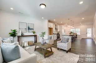 1241 Eastway Dr, Charlotte, NC 28205 - Photo 2