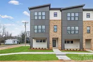 401 N Lee St, Mount Holly, NC 28120 - Photo 1