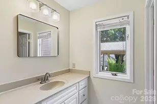 18 Foxmoor Ct, Etowah, NC 28729 - Photo 12