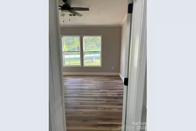 322 Woodcrest Drive, York, SC 29745 - Photo 4