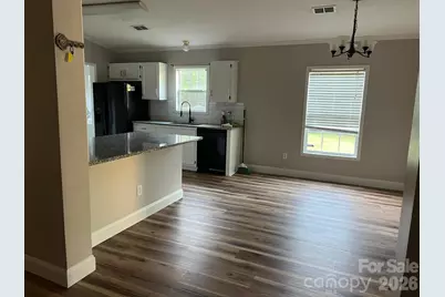 322 Woodcrest Drive, York, SC 29745 - Photo 8