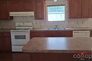 4021 Craig Rd, Sharon, SC 29742 - Photo 22