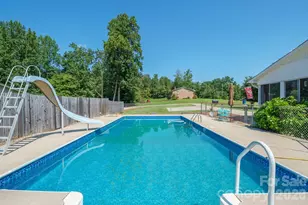 97 Willow Ct, Taylorsville, NC 28681 - Photo 6