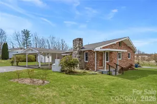 429 Jack St, Hendersonville, NC 28792 - Photo 4