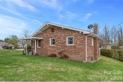 429 Jack Street, Hendersonville, NC 28792 - Photo 1