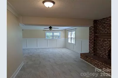 220 Augusta Drive, Statesville, NC 28625 - Photo 10