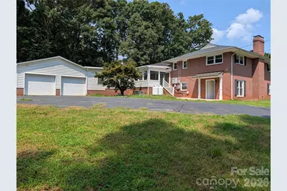 220 Augusta Drive, Statesville, NC 28625 - Photo 2