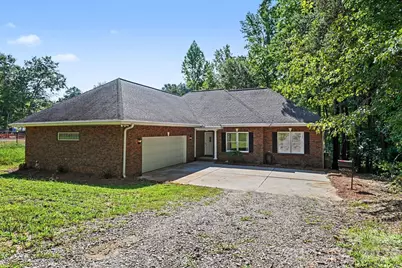 8271 Long Island Road, Catawba, NC 28609 - Photo 2