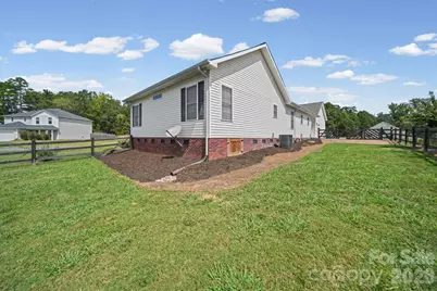 708 Paint Circle, Oakboro, NC 28129 - Photo 34