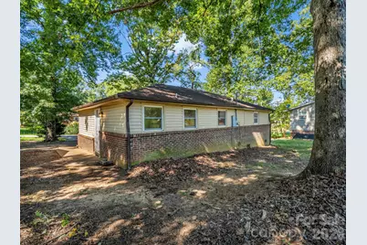 254 Old Castle Lane #49, Forest City, NC 28043 - Photo 2