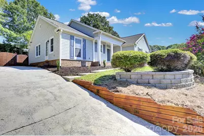 201 Sandymead Road, Matthews, NC 28105 - Photo 1