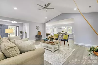 201 Sandymead Road, Matthews, NC 28105 - Photo 6