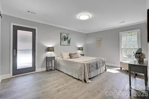 201 Sandymead Rd, Matthews, NC 28105 - Photo 20