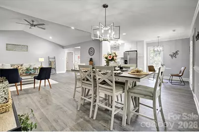 201 Sandymead Road, Matthews, NC 28105 - Photo 10