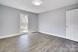 201 Sandymead Rd, Matthews, NC 28105 - Photo 28