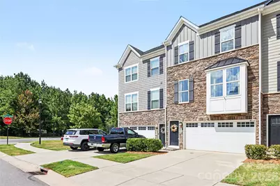 409 Lahinch Drive, Tega Cay, SC 29708 - Photo 2