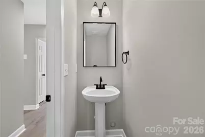 634 Longacre Drive, Charlotte, NC 28214 - Photo 24