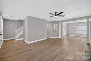 634 Longacre Dr, Charlotte, NC 28214 - Photo 4