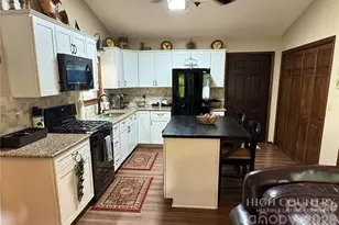 76 Whispering Pine Loop, Newland, NC 28657 - Photo 6
