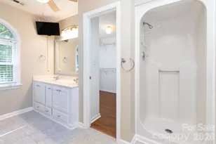 2507 Ashley Ct, Belmont, NC 28012 - Photo 10
