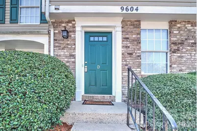 9604 Vinca Circle #D, Charlotte, NC 28213 - Photo 2