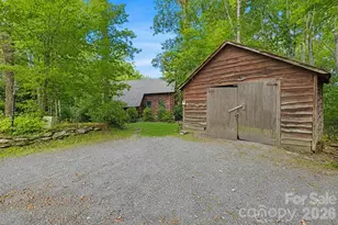 299 Sugar Vista Ln, Newland, NC 28657 - Photo 32