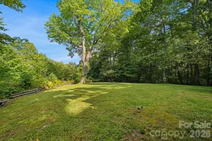 299 Sugar Vista Ln, Newland, NC 28657 - Photo 8