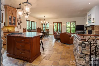 18 Woodlink Road, Asheville, NC 28801 - Photo 2