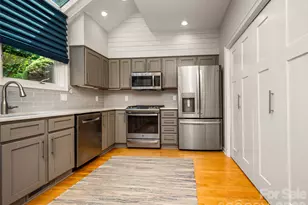 1003 Indian Cave Rd, Hendersonville, NC 28739 - Photo 16